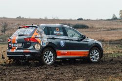 Nový Tiguan míří na Rallye Dakar 2017 jako doprovodný vůz týmu BARTH Racing